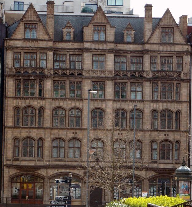 Queens College building birmingham.jpg