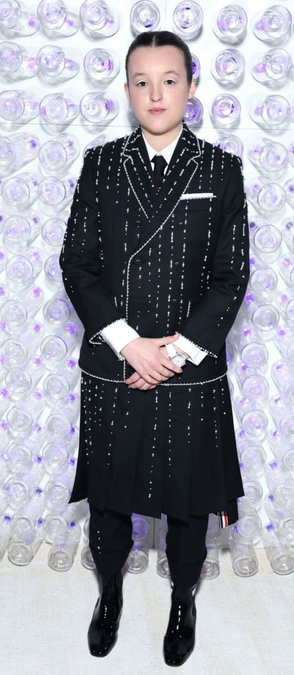 Bella Ramsay 27.png